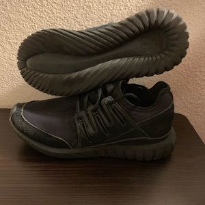 Triple Black Tubular Doom